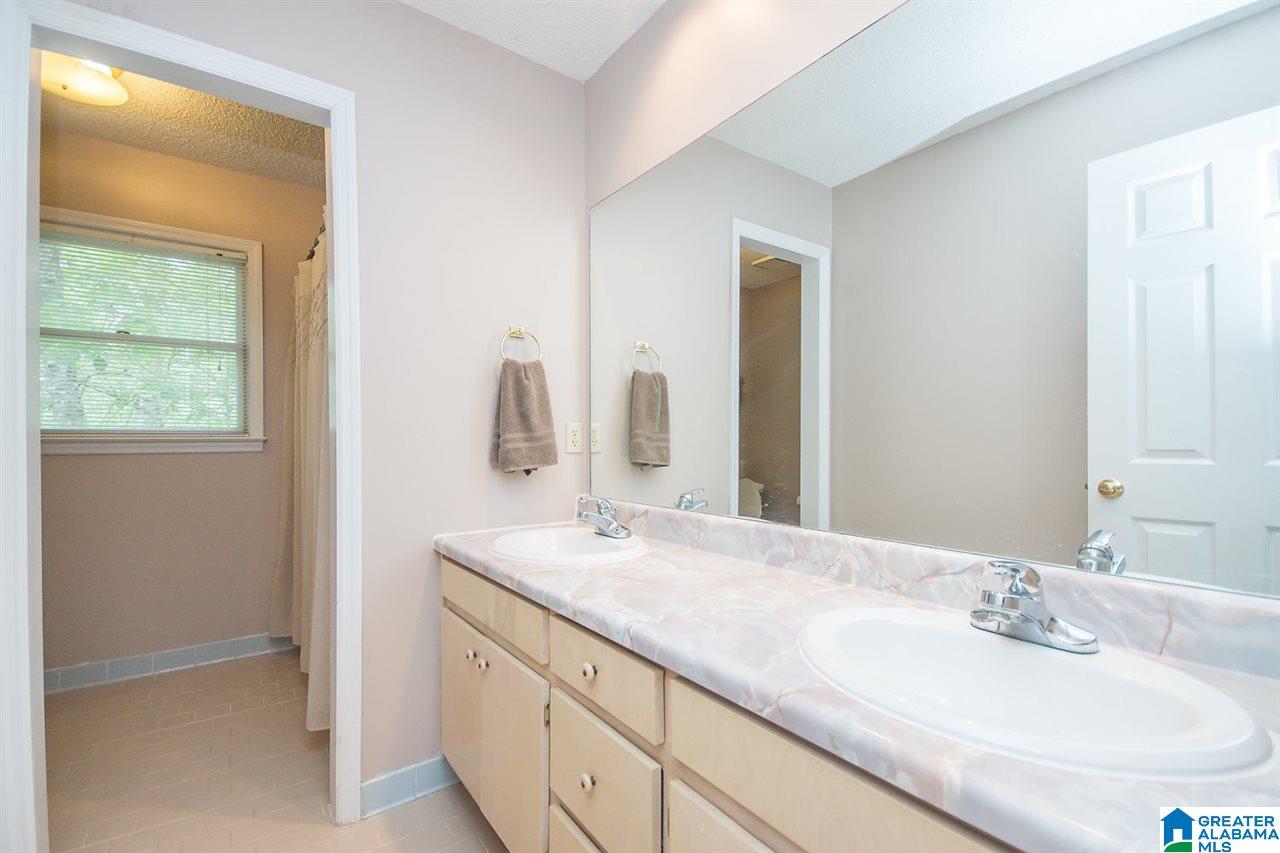 6 Wildwood Way Calera, AL 35040 - Photo 22 of 32