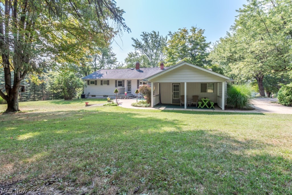 8850 Taylor May Road Chagrin Falls, OH 44023 - Photo 2 of 18 Gallery Image 2