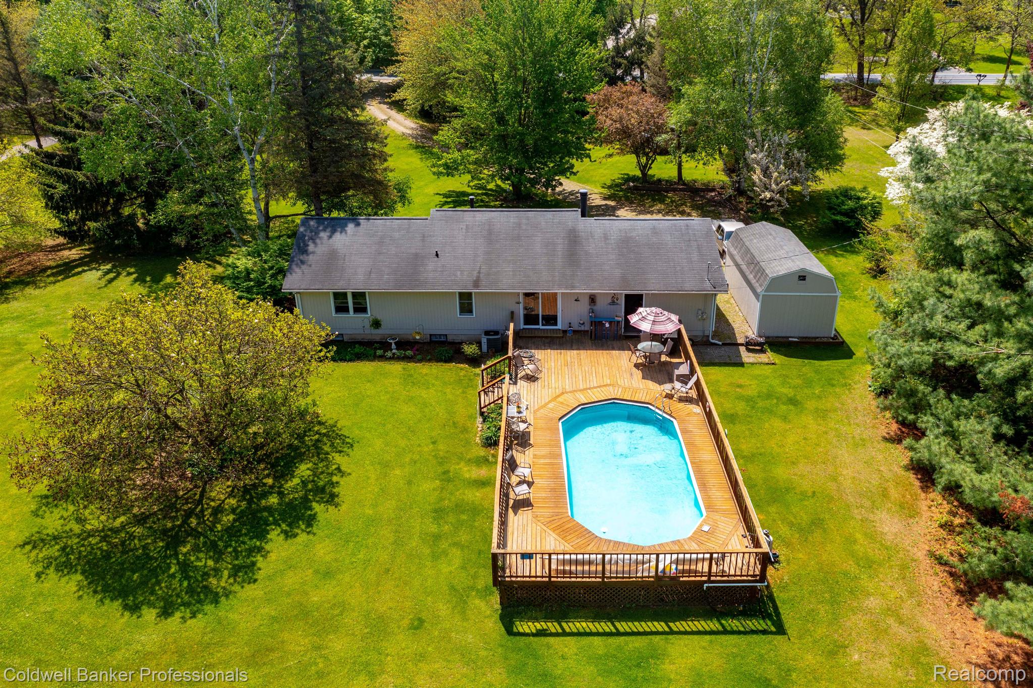 13330 North Territorial Road Gregory, MI 48137 - Photo 15 of 36 Gallery Image 15