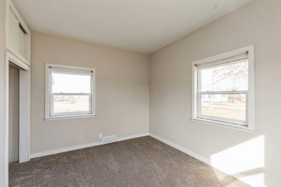 304 Maple Street Center Point, IA 52213 - Photo 17 of 33 Gallery Image 17