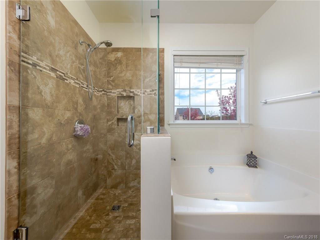 265 Yadkin Road Fletcher, NC 28732 - Photo 12 of 20