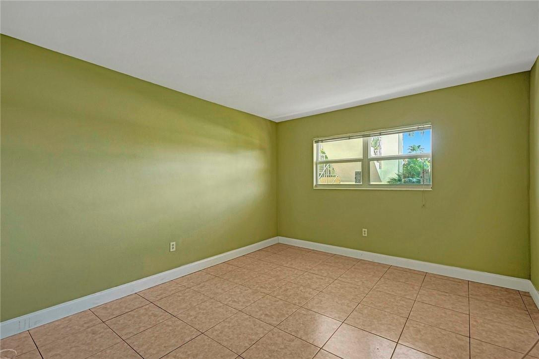 2570 Banyan Road, Unit 203 Boca Raton, FL 33432 - Photo 11 of 26 Photo 11