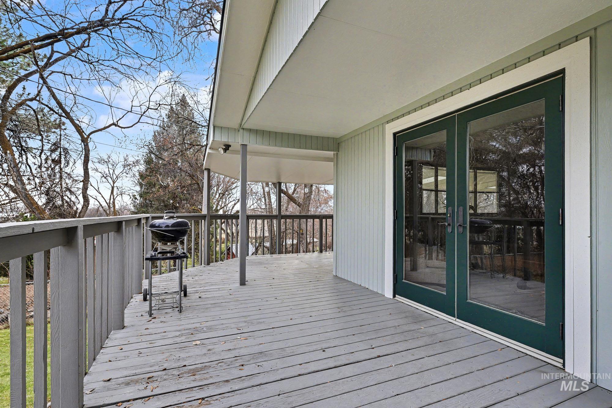457 East Beacon Light Road Eagle, ID 83616 - Photo 37 of 45 Gallery Image 37