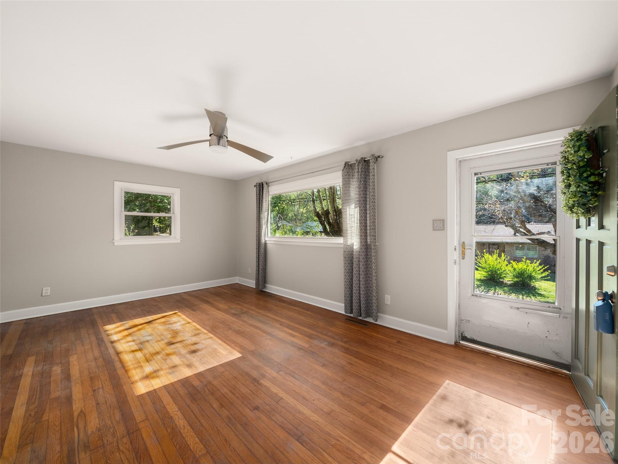 184 London Road Asheville, NC 28803 - Photo 4 of 26