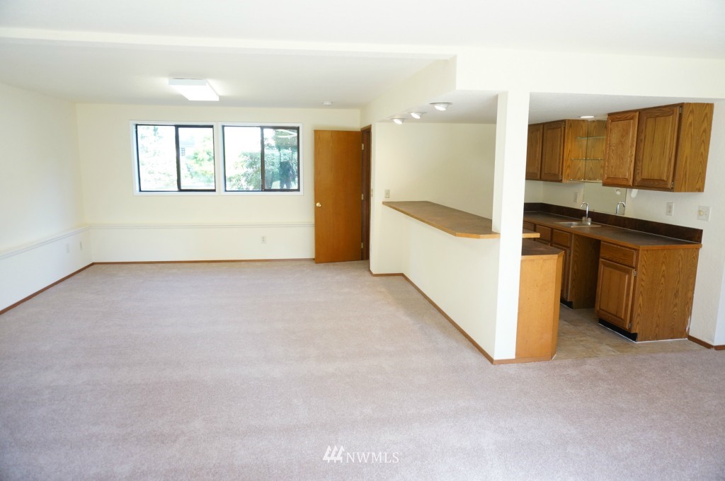 1474 Southeast Cedar Road Port Orchard, WA 98367 - Photo 12 of 17 Gallery Image 12