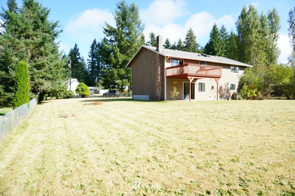 1474 Southeast Cedar Road Port Orchard, WA 98367 - Photo 16 of 17 Gallery Image 16