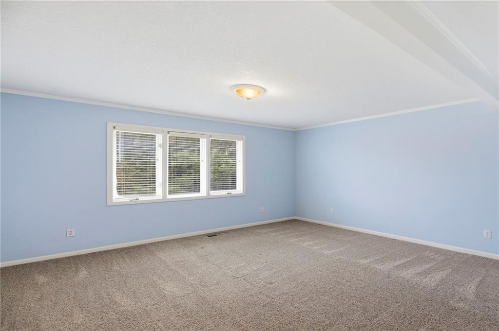 1758 Labette Road Ottawa, KS 66067 - Photo 20 of 36