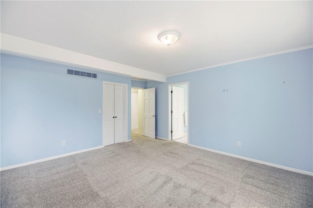 1758 Labette Road Ottawa, KS 66067 - Photo 22 of 36