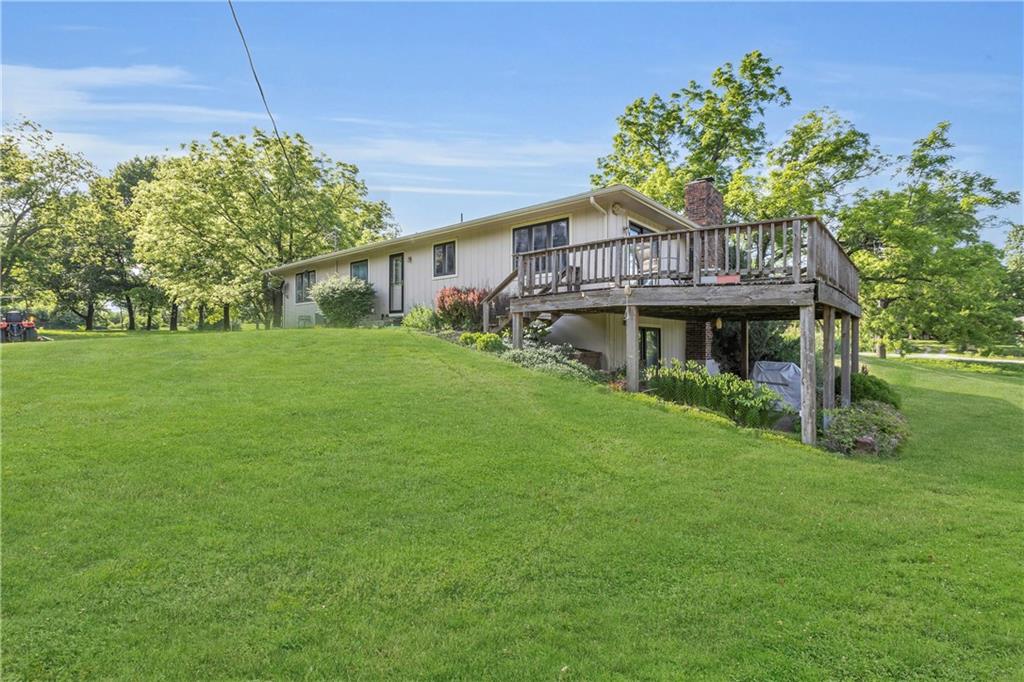 1758 Labette Road Ottawa, KS 66067 - Photo 4 of 36