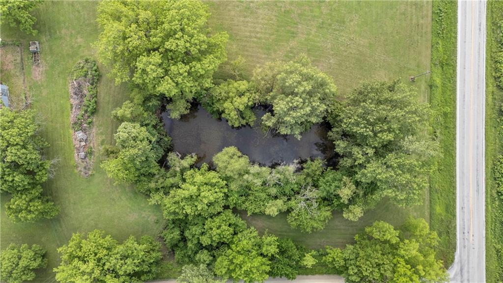 1758 Labette Road Ottawa, KS 66067 - Photo 6 of 36