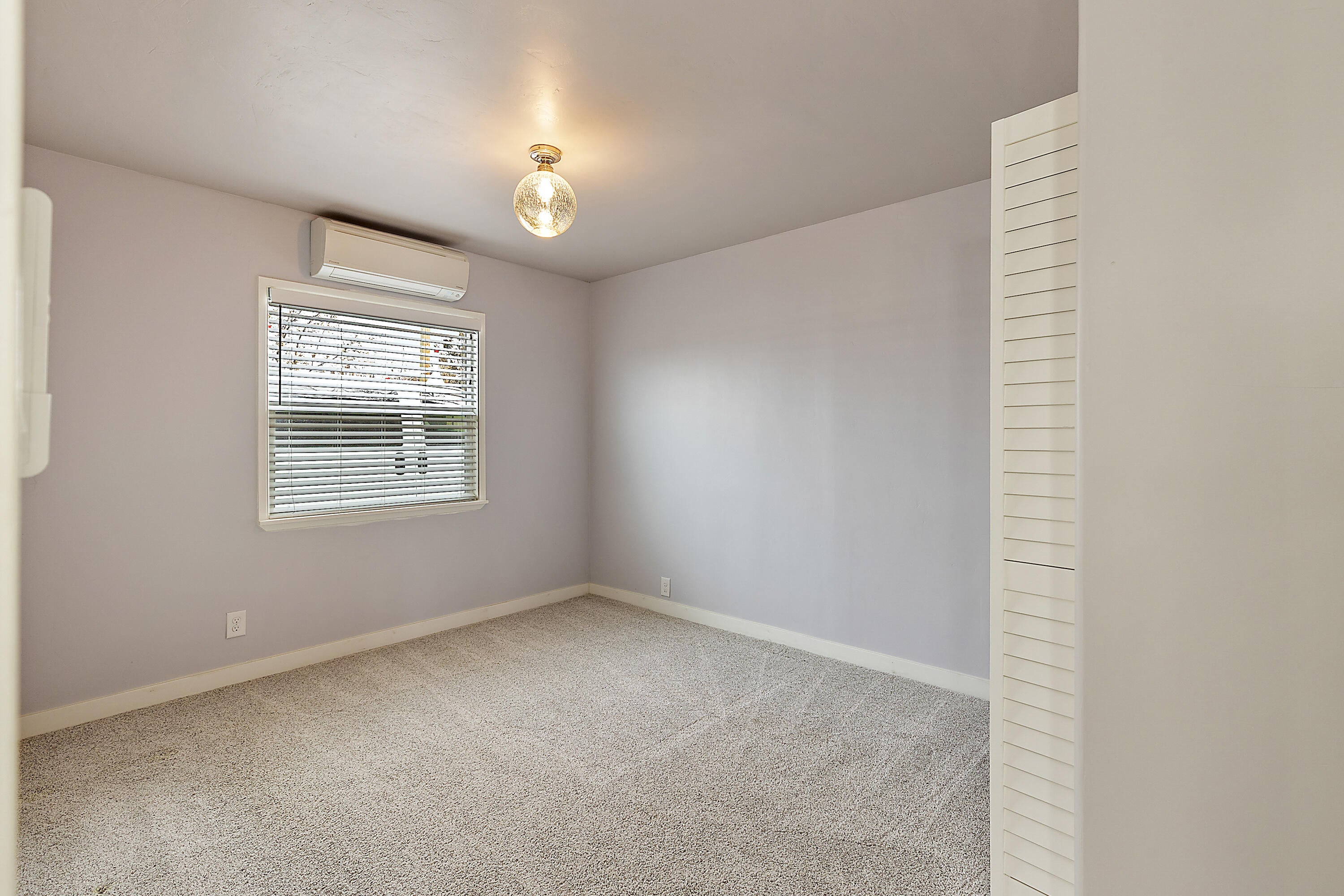 5243 Gebhard Road Central Point, OR 97502 - Photo 26 of 50 gr(28)