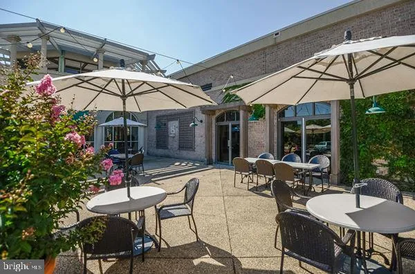 $585,000 | 19365 Cypress Ridge Terrace, Unit 907, Leesburg, VA 20176