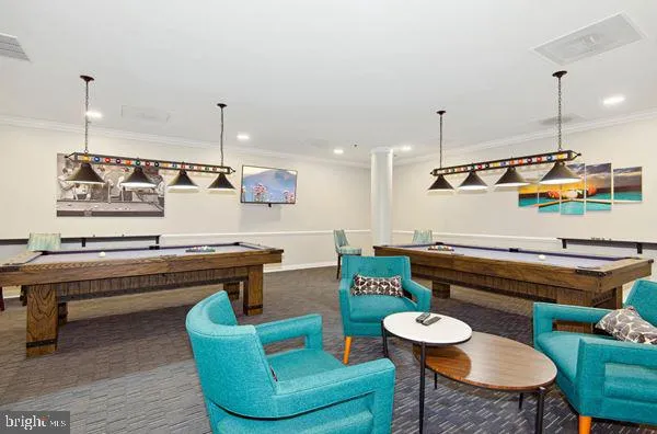 $585,000 | 19365 Cypress Ridge Terrace, Unit 907, Leesburg, VA 20176