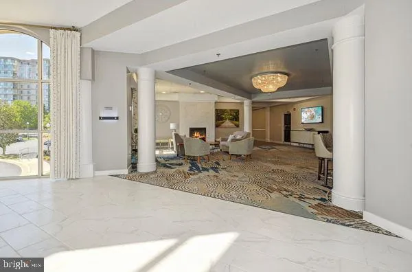 $585,000 | 19365 Cypress Ridge Terrace, Unit 907, Leesburg, VA 20176