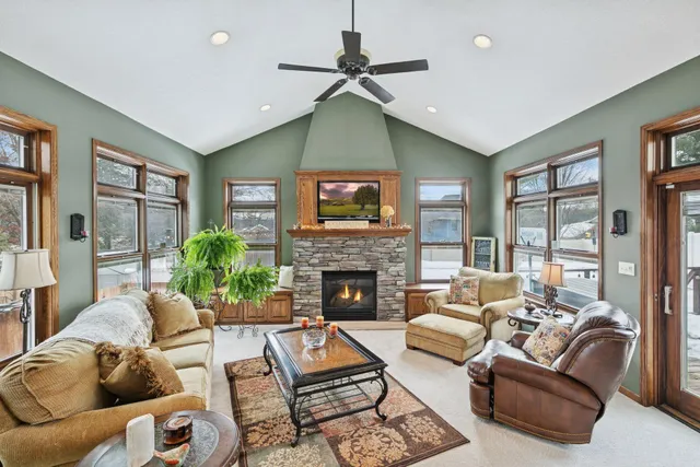 $499,900 | 7024 135th Street West, Apple Valley, MN 55124