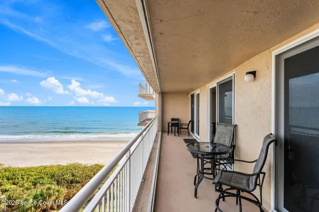 $599,000 | 877 N Highway, Unit 702, Indialantic, FL 32903