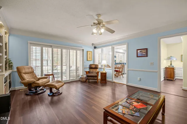 $600,000 | 300 West Kirkfield Drive, Cary, NC 27518