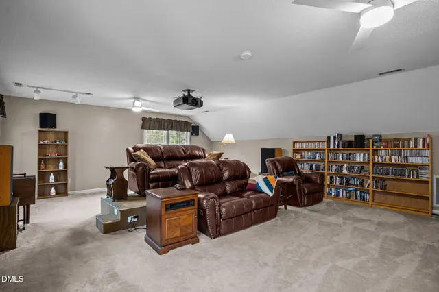 $600,000 | 300 West Kirkfield Drive, Cary, NC 27518