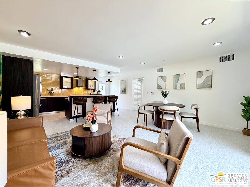 588 East San Lorenzo Road, Unit 201 Palm Springs, CA 92264 - Photo 12 of 70