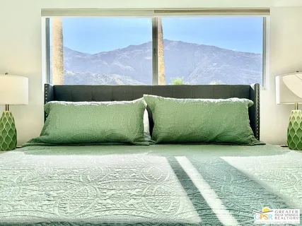 $539,000 | 588 East San Lorenzo Road, Unit 201, Palm Springs, CA 92264