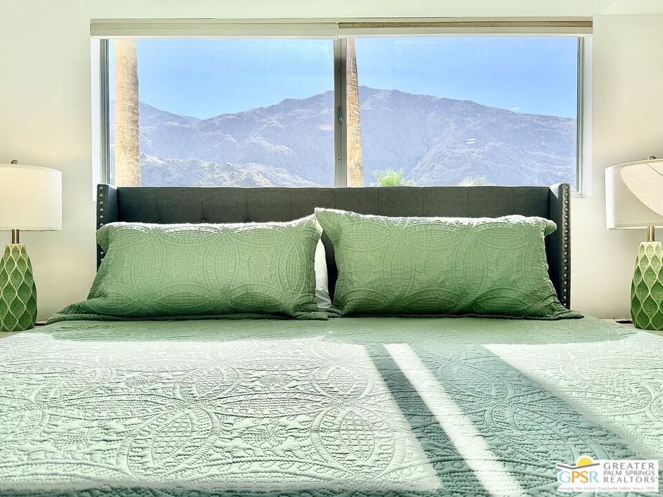 588 East San Lorenzo Road, Unit 201 Palm Springs, CA 92264 - Photo 17 of 70