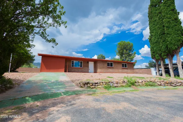 $315,000 | 436 Crestview Place, Bisbee, AZ 85603