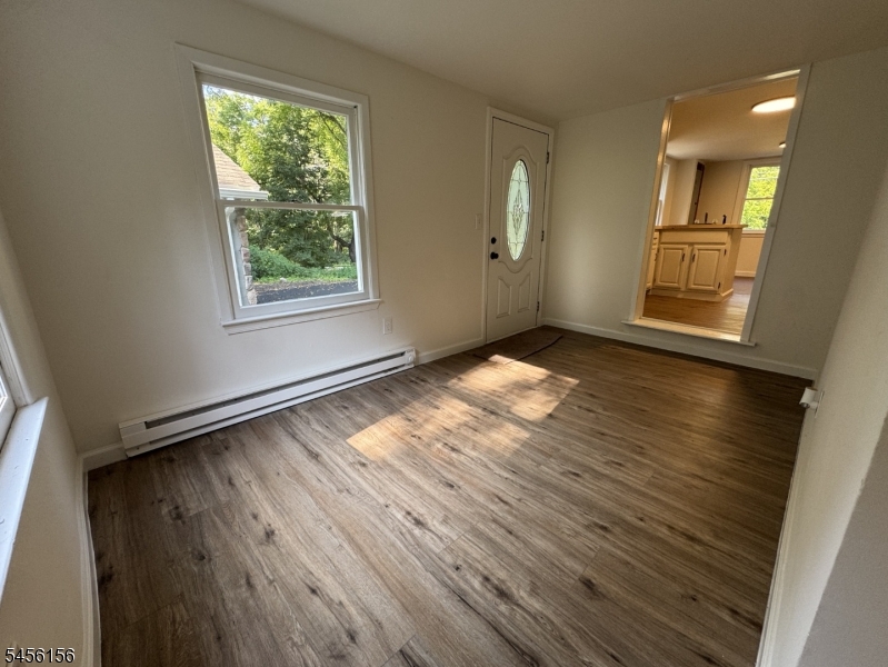4504 Rudetown Road Hamburg, NJ 07419 - Photo 4 of 40 Gallery Image 4