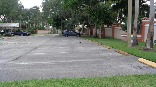 $199,900 | 7360 South Oriole Boulevard, Unit 806, Delray Beach, FL 33446