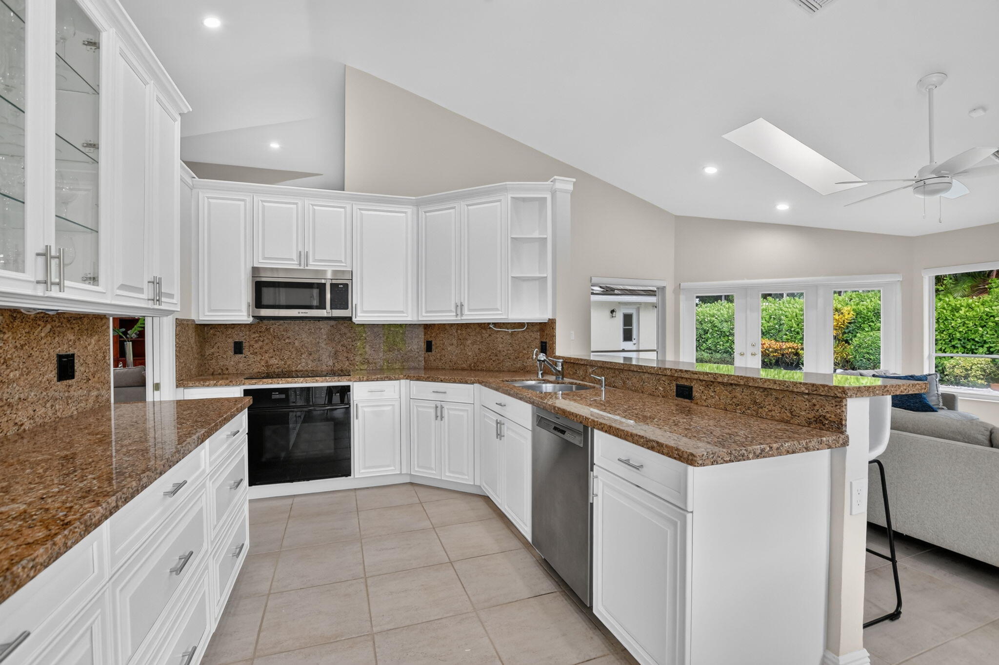 4480 Northwest 28th Avenue Boca Raton, FL 33434 - Photo 15 of 71 Kitchen View
