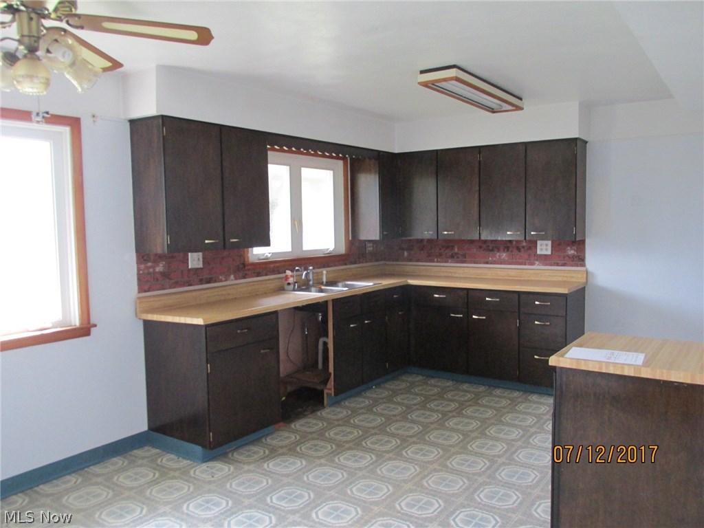 5431 Wylie Ridge Road New Cumberland, WV 26047 - Photo 4 of 11 Gallery Image 4