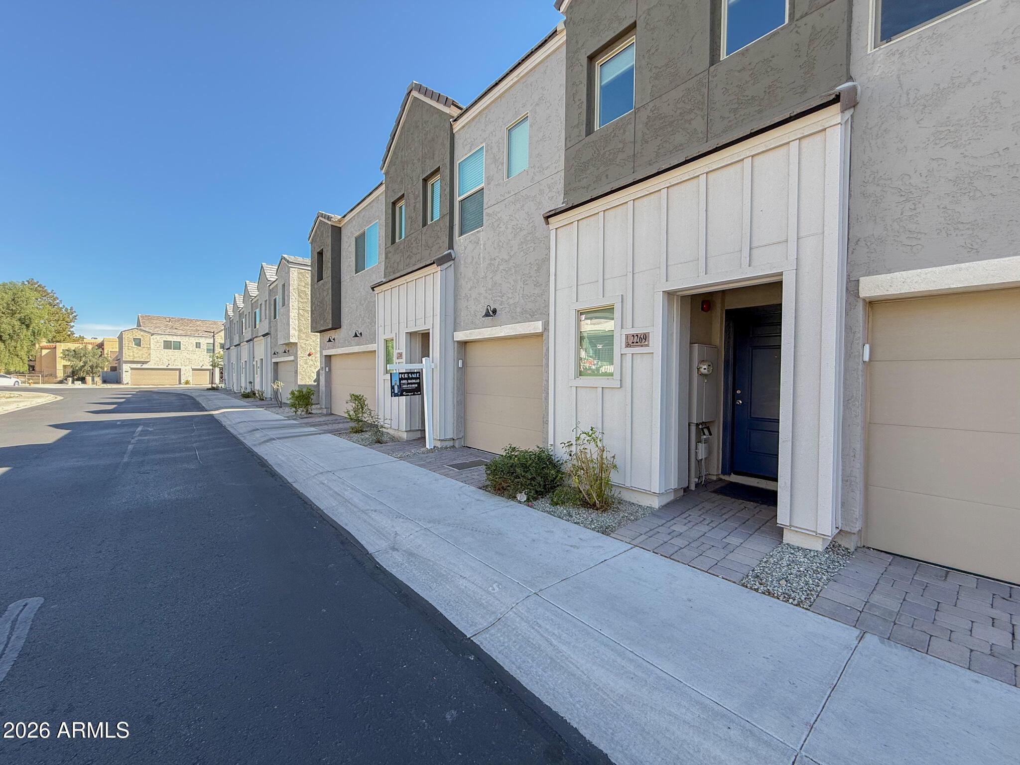 2269 West Echo Lane Phoenix, AZ 85021 - Photo 1 of 27 Photo #1