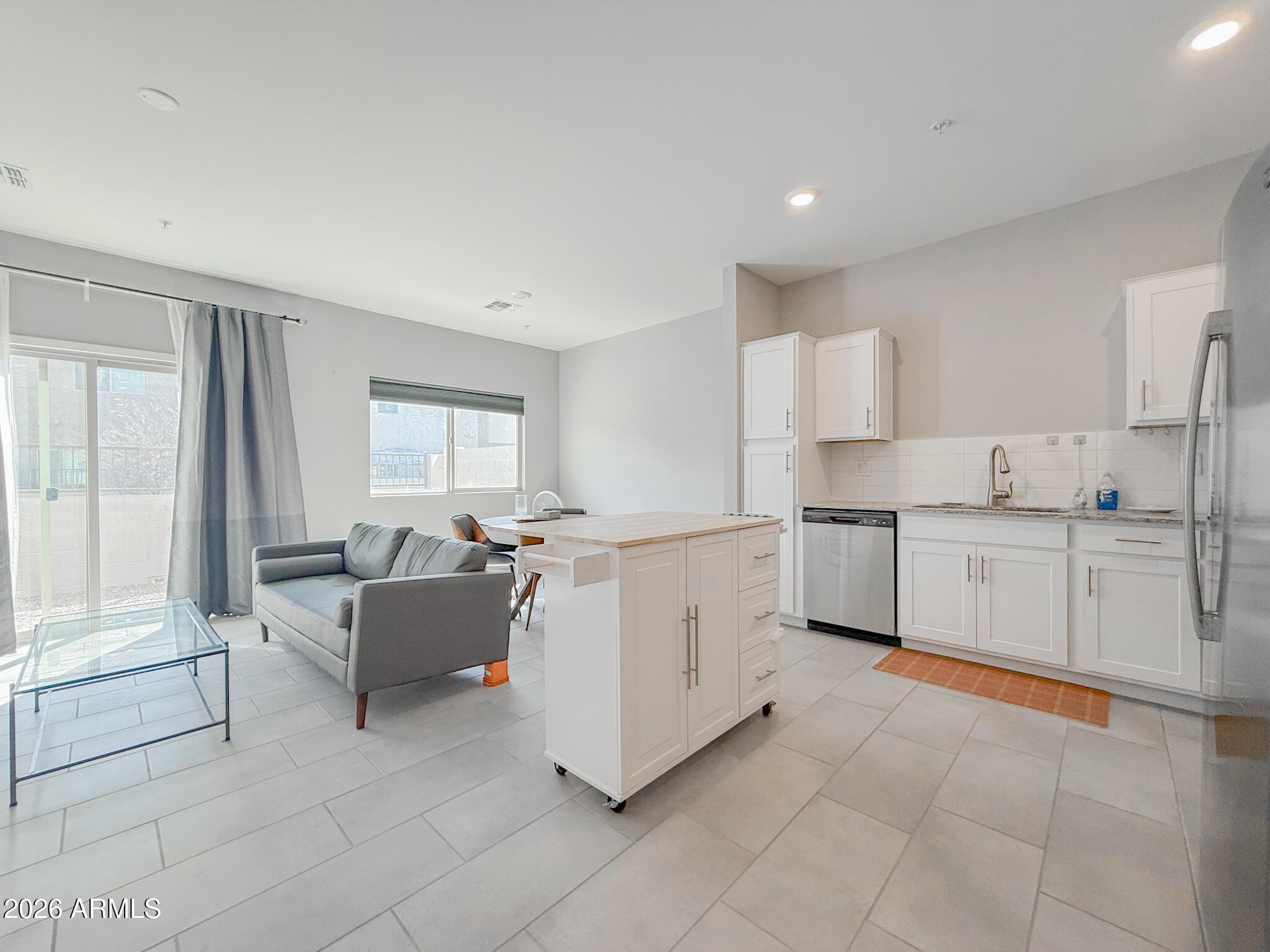 2269 West Echo Lane Phoenix, AZ 85021 - Photo 5 of 27 Photo #5