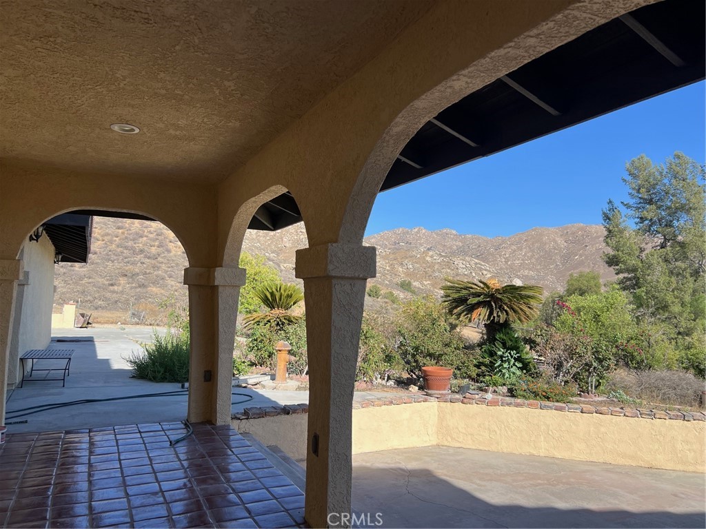 2005 Mt Vernon Avenue Riverside, CA 92507 - Photo 14 of 36