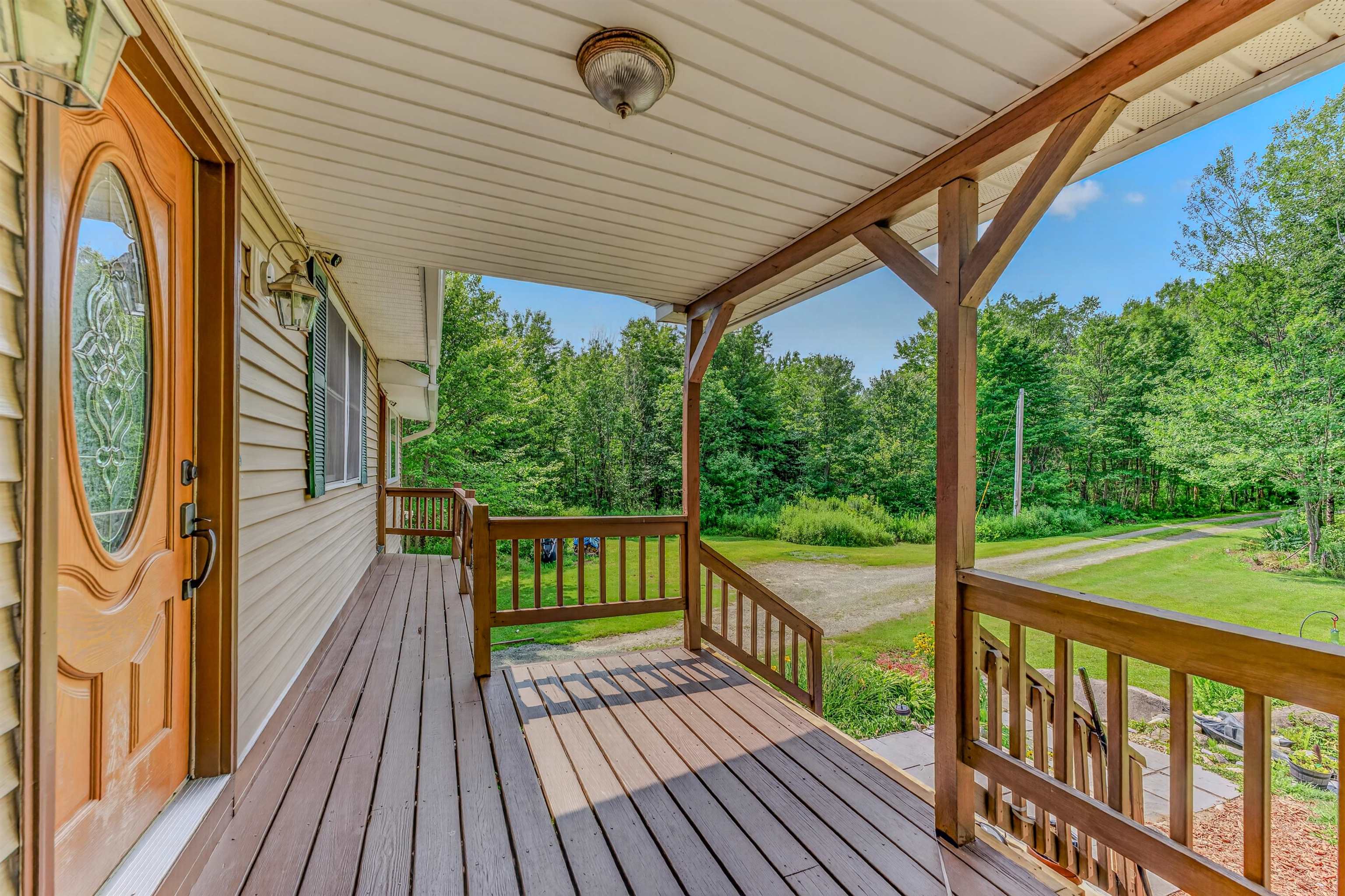 187 Whipple Road Jefferson, NH 03583 - Photo 11 of 46 Gallery Image 11