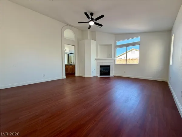 $2,013 | 3813 Sorrowing Sparrow Court, North Las Vegas, NV 89032