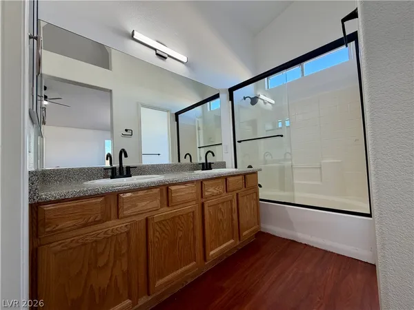 $2,013 | 3813 Sorrowing Sparrow Court, North Las Vegas, NV 89032