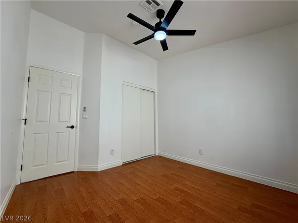 $2,013 | 3813 Sorrowing Sparrow Court, North Las Vegas, NV 89032