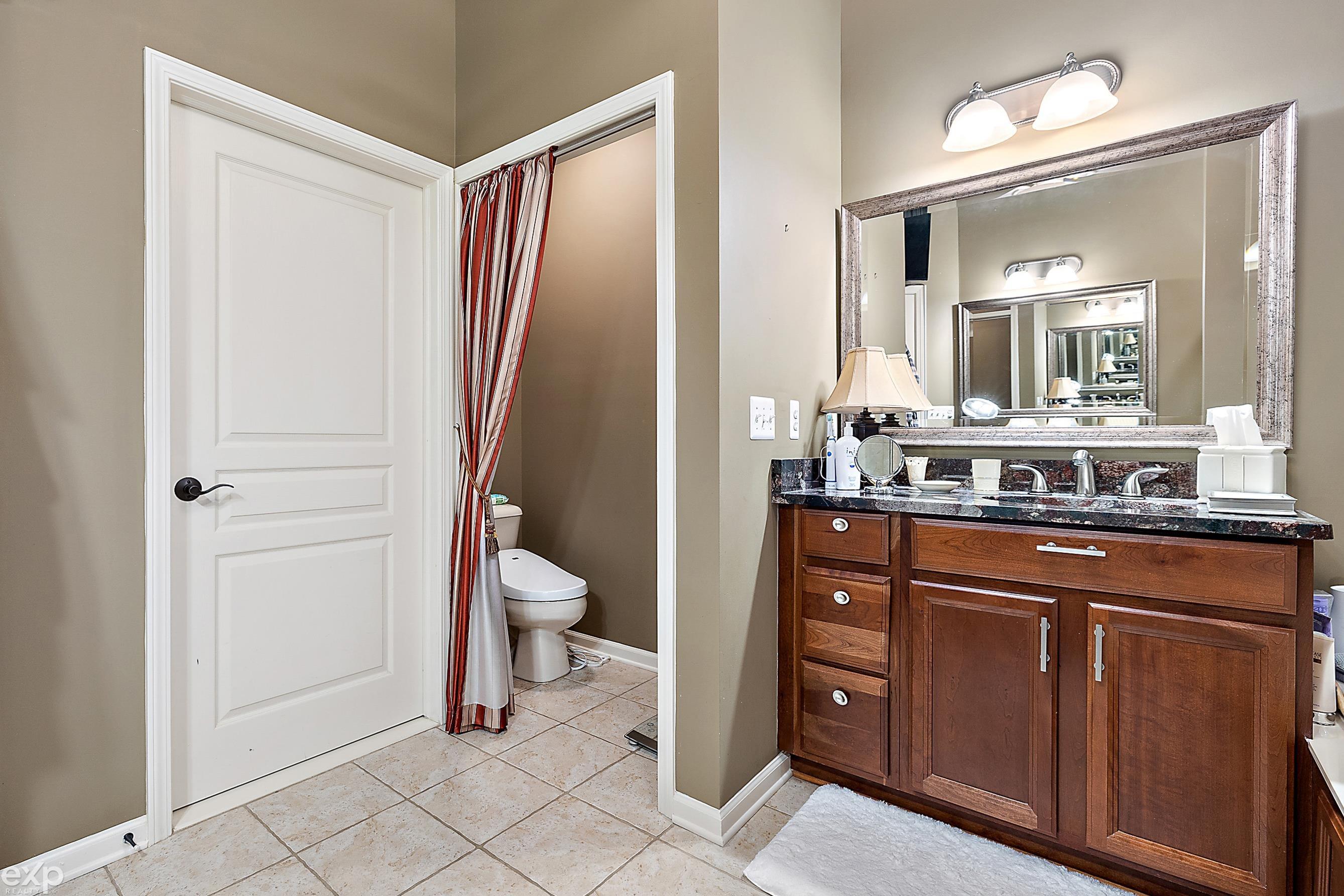 647 Telya Ridge Milford, MI 48381 - Photo 26 of 56 50126626-25.JPG