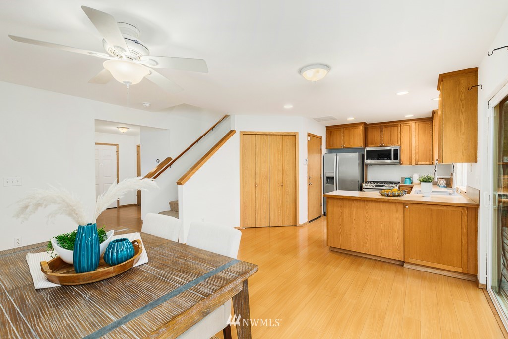 2418 Stafford Way, Unit 49 Bothell, WA 98012 - Photo 12 of 30 Gallery Image 12