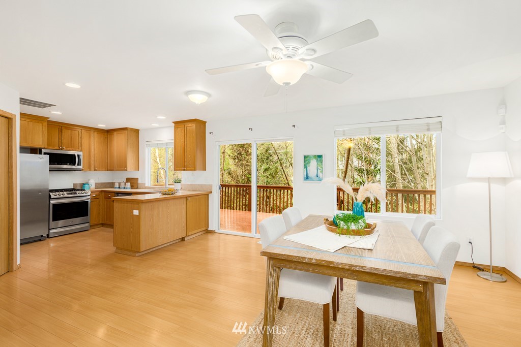 2418 Stafford Way, Unit 49 Bothell, WA 98012 - Photo 10 of 30 Gallery Image 10