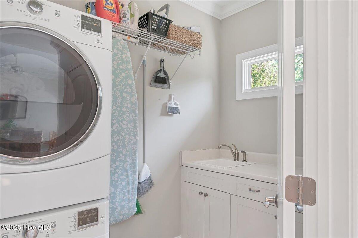 3 Driving Range Road Pinehurst, NC 28374 - Photo 62 of 66 Laundry Room (first floor)