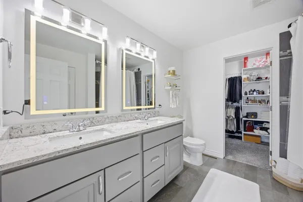 $564,900 | 5651 43rd Street South, Fargo, ND 58104