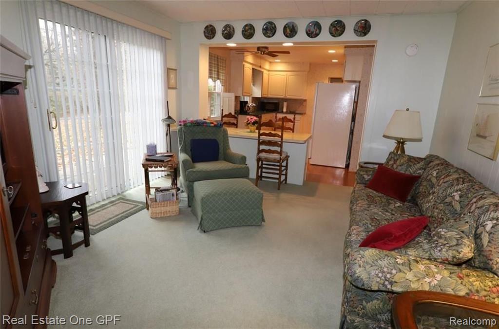 416 Lexington Road Grosse Pointe Farms, MI 48236 - Photo 18 of 19
