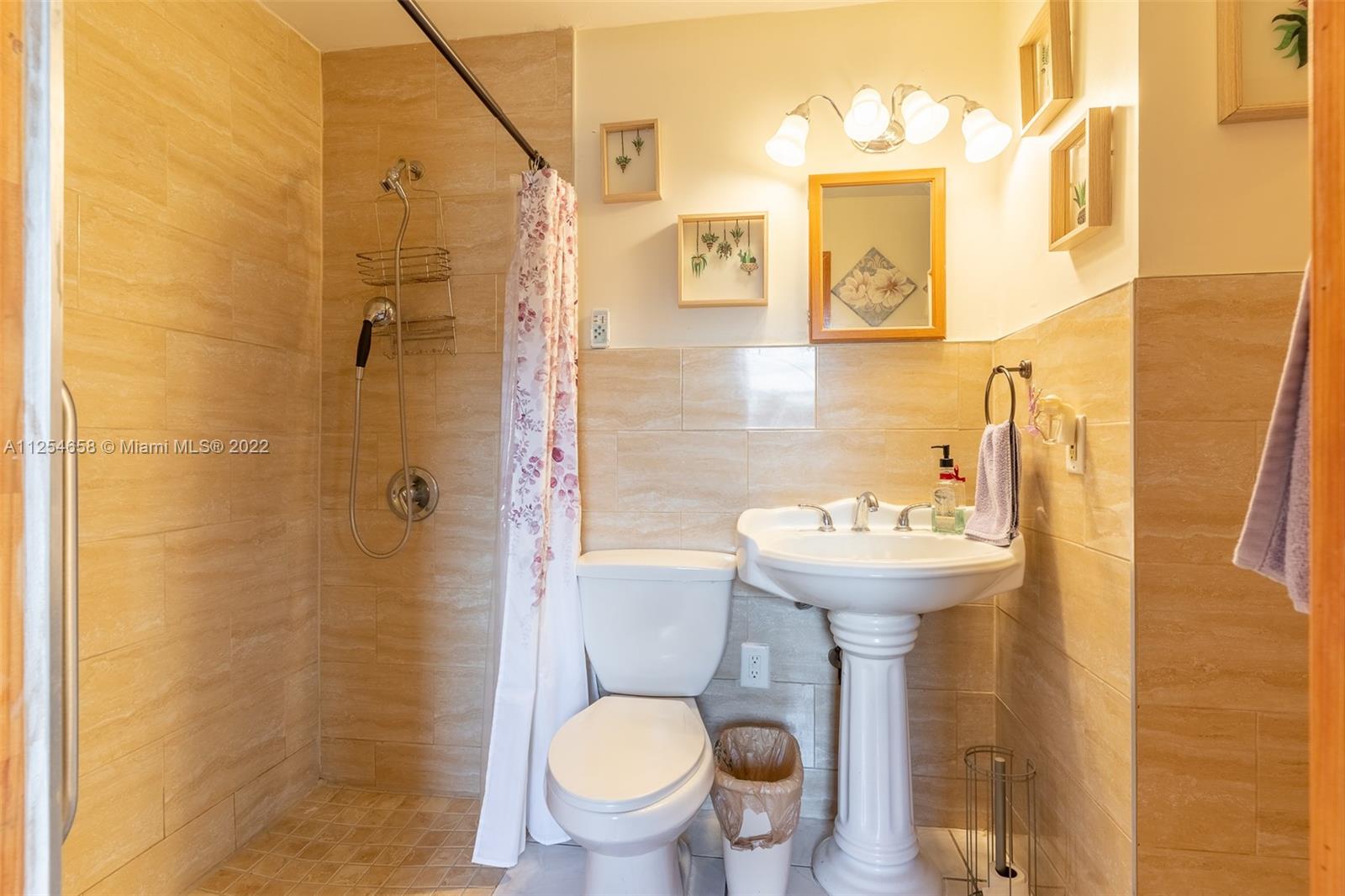 14960 Southwest 306th Street Homestead, FL 33033 - Photo 17 of 24 Gallery Image 17