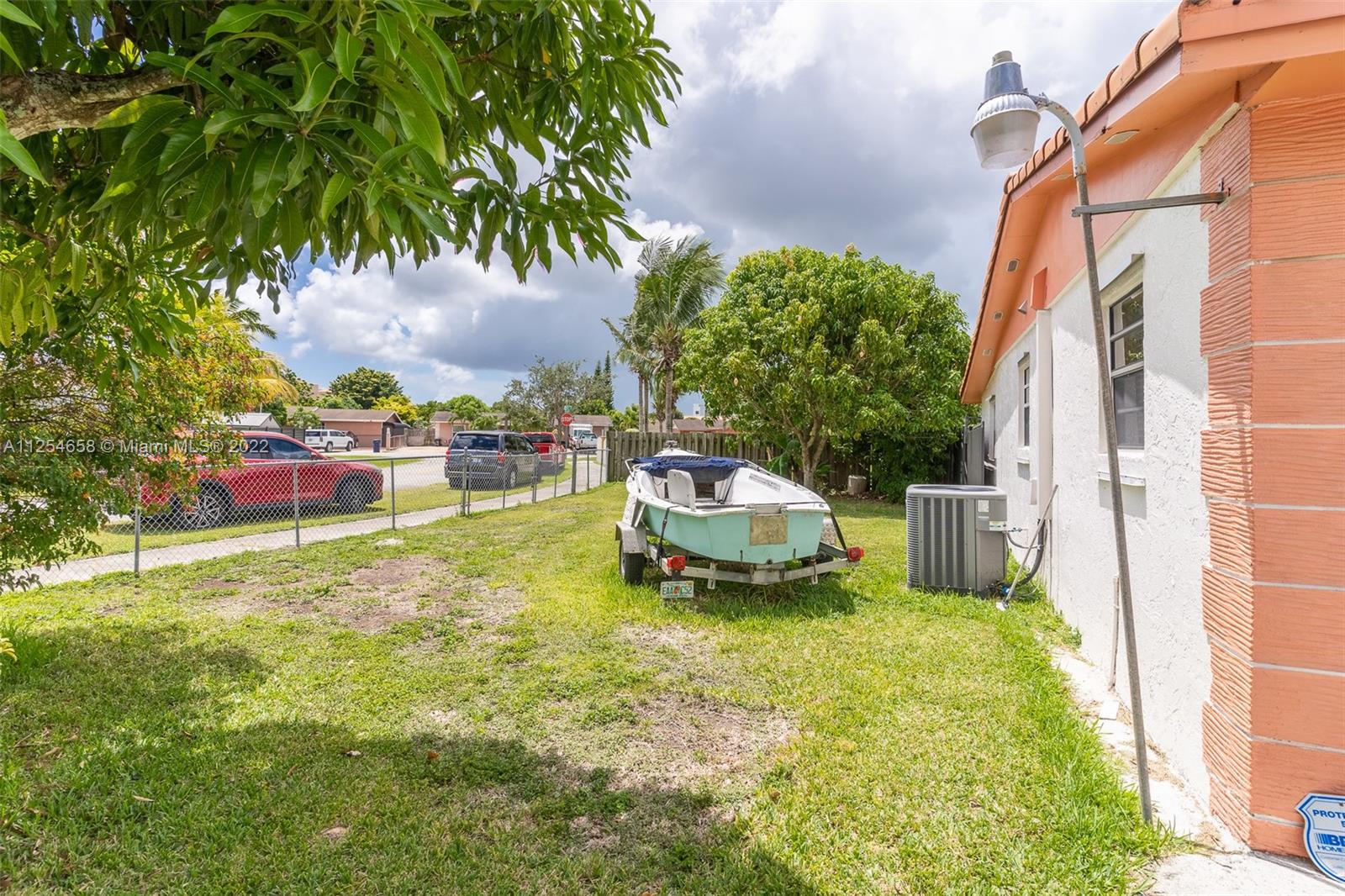 14960 Southwest 306th Street Homestead, FL 33033 - Photo 20 of 24 Gallery Image 20