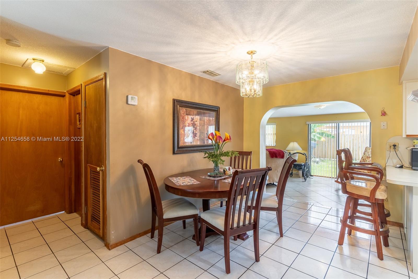 14960 Southwest 306th Street Homestead, FL 33033 - Photo 8 of 24 Gallery Image 8