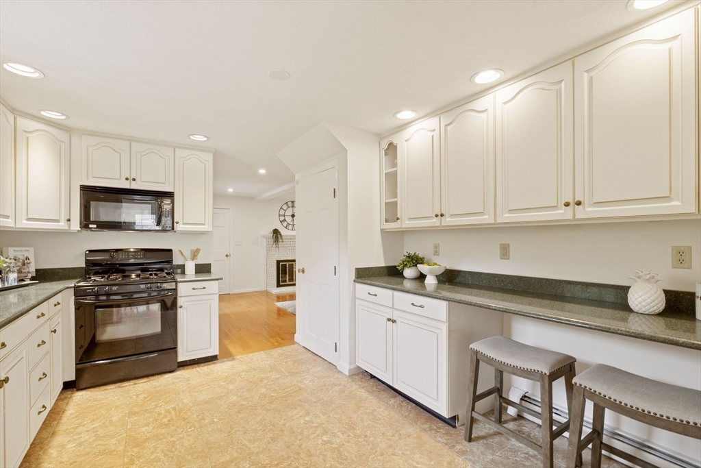508 Springs Road Bedford, MA 01730 - Photo 12 of 42 Gallery Image 12