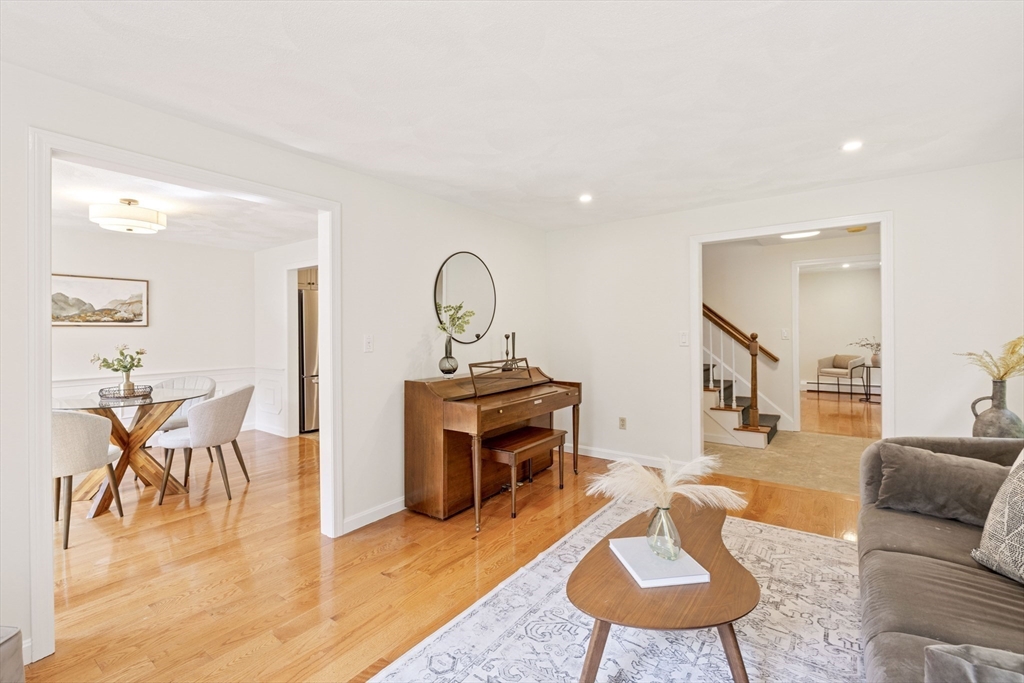 508 Springs Road Bedford, MA 01730 - Photo 15 of 42 Gallery Image 15