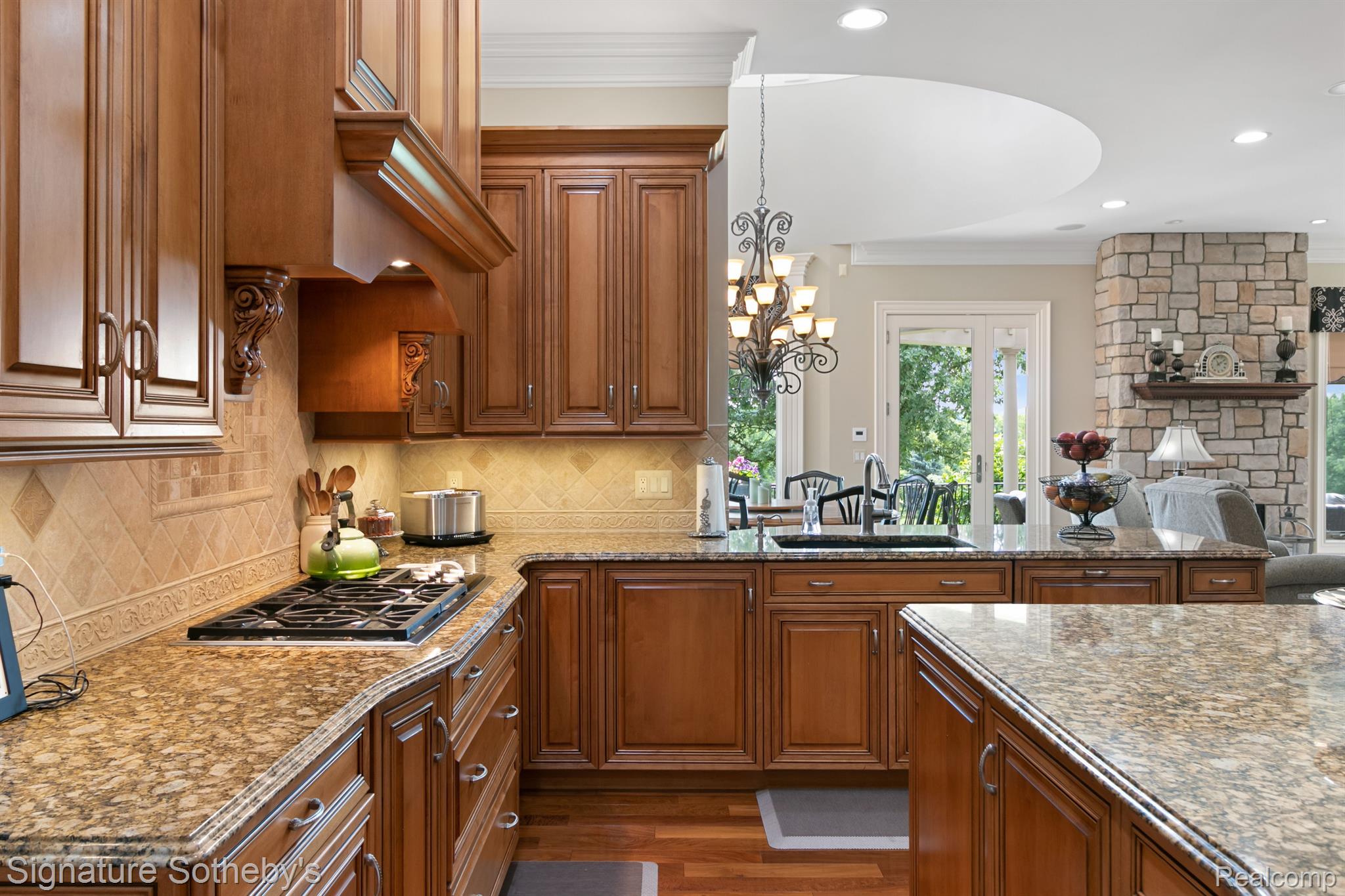 4649 The Hts Boulevard Rochester, MI 48306 - Photo 10 of 53 Gallery Image 10