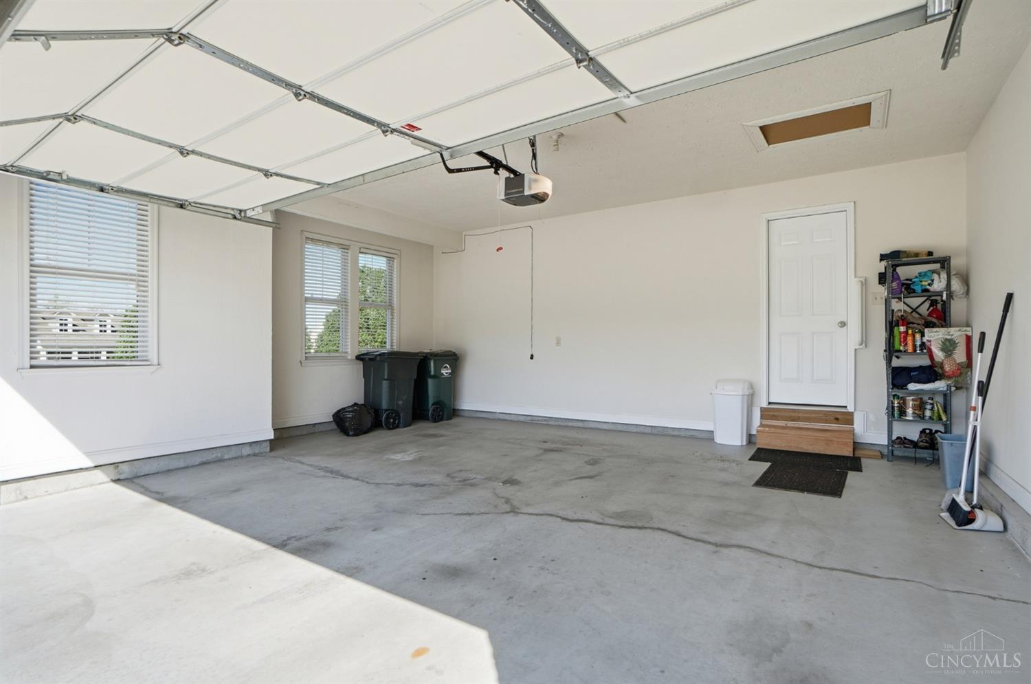 3112 Renaissance Boulevard Middletown, OH 45005 - Photo 43 of 54